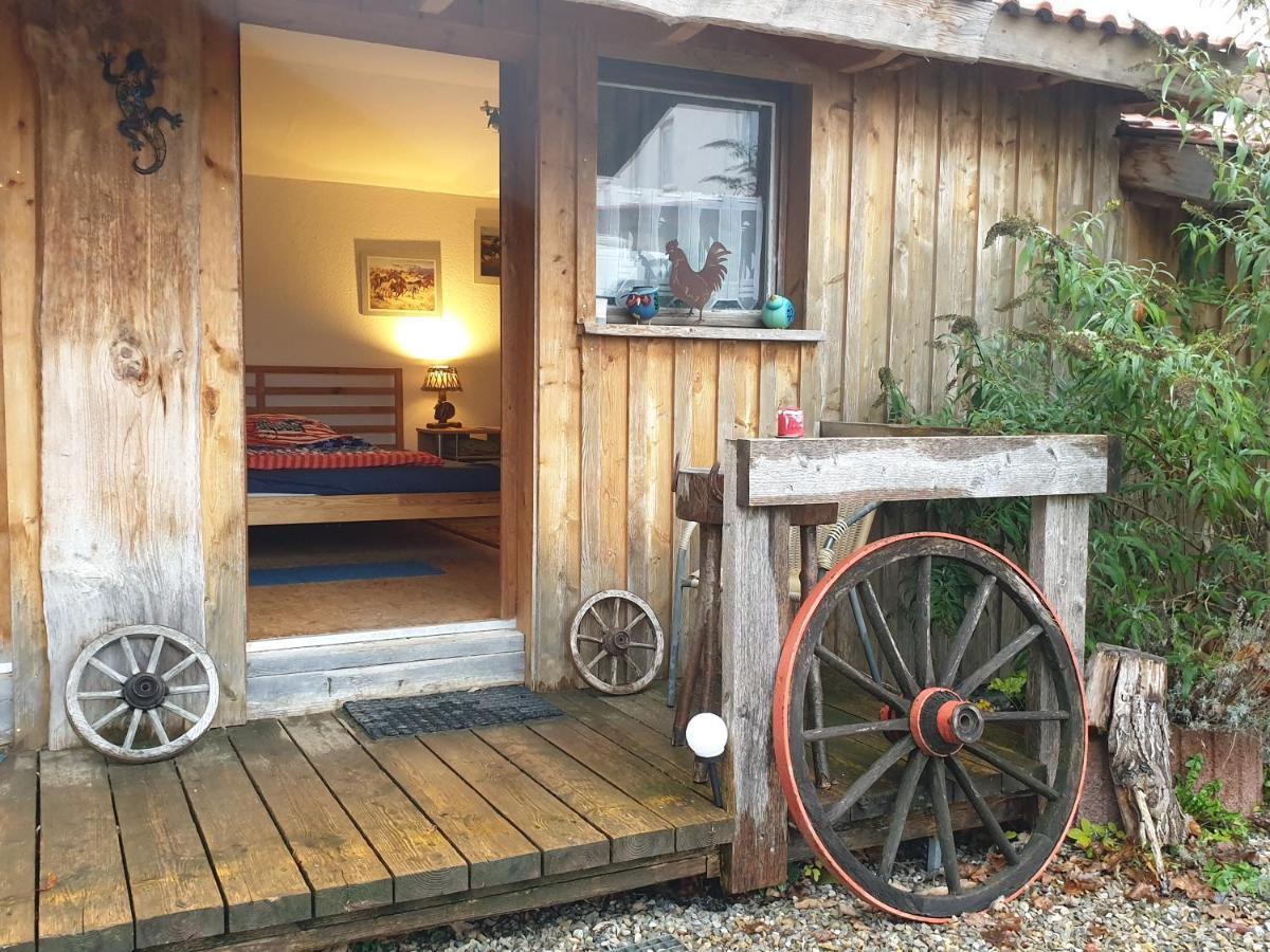 Chrom Ranch Reiterhof Bed & Breakfast Memmingen Eksteriør bilde